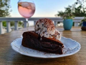 Loukoulos restaurant samos Maathokampos