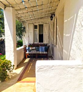 loukoulos red maisonette Traditional Loukoulos Samos Kampos Marathokampos House Votsalakia Hotel Summer Accommodation samos Airbnb Booking
