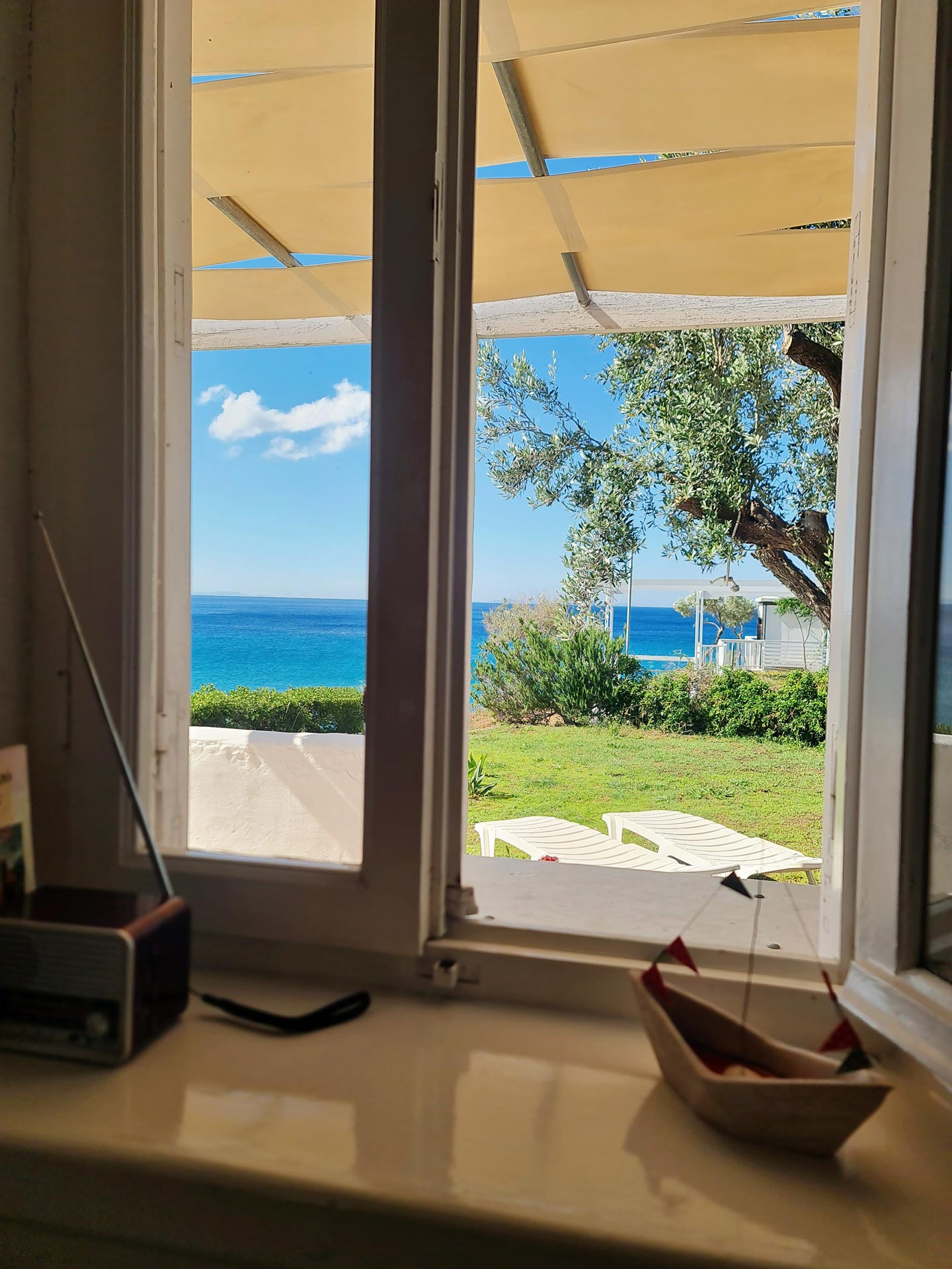 Blue maisonette Traditional Loukoulos Samos Kampos Marathokampos House Votsalakia Hotel Summer Accommodation samos Sea view Accomodation Airbnb