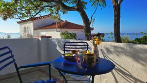 Green maisonette Traditional Loukoulos Samos Kampos Marathokampos House Votsalakia Hotel Summer Accommodation samos Airbnb Booking